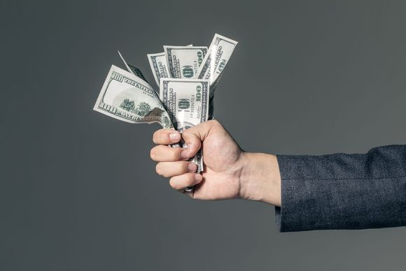 滨湖讨债公司的收费标准是什么？是按回款比例还是固定收费？